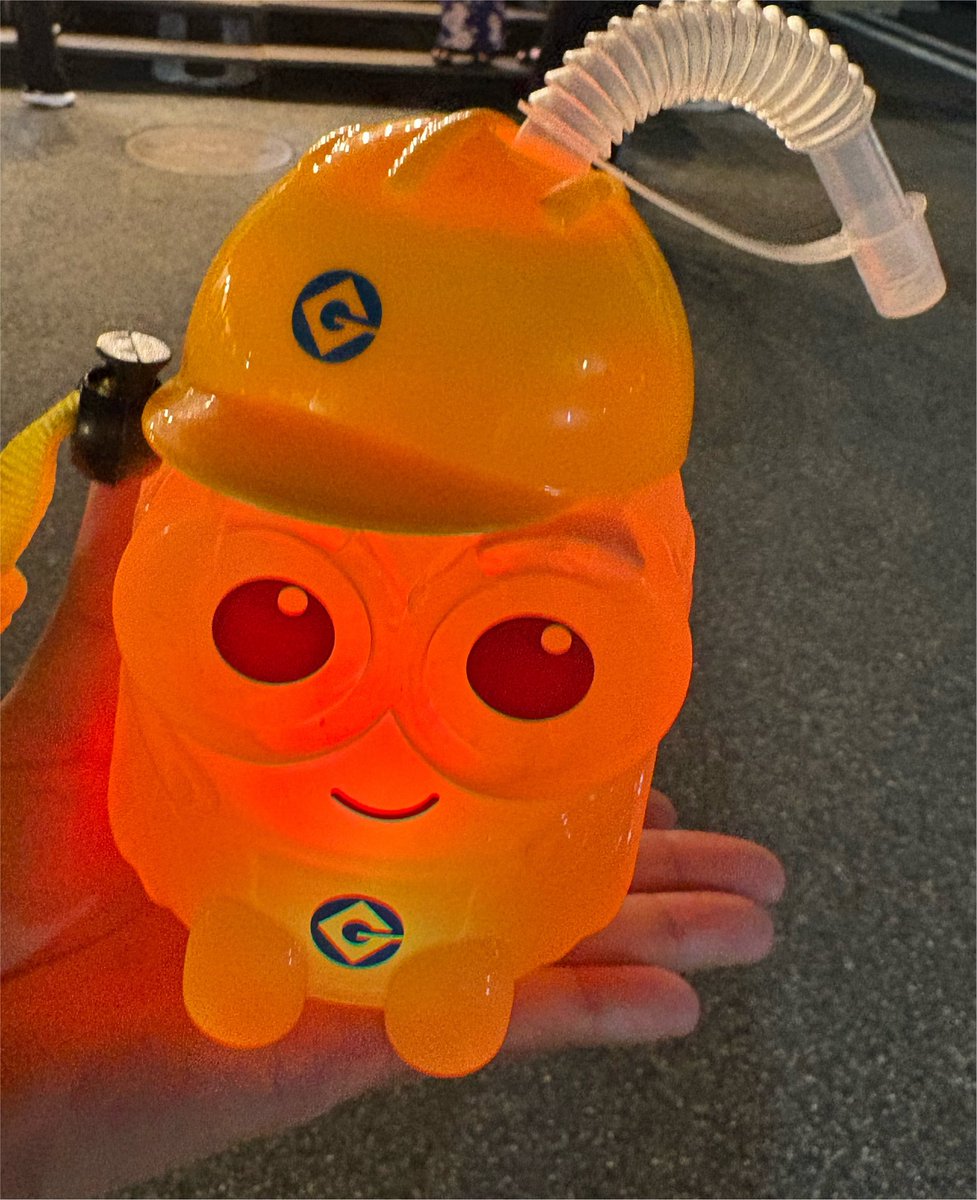 cheruno_o's tweet photo. 人生初電球ジュース🎇🎇🎇 https://t.co/WqQcQfFIB5