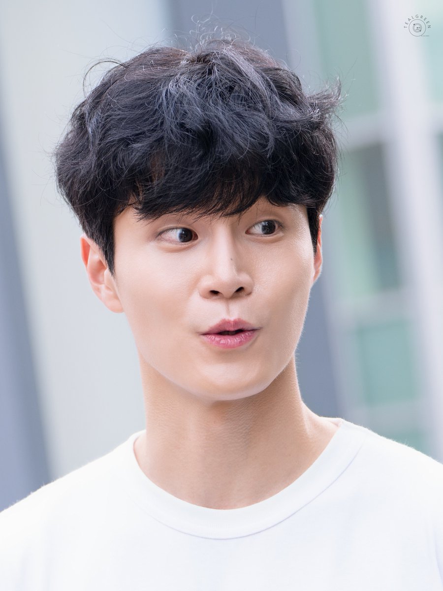 _TealGreen's tweet photo. 260722 낮 프로젝트 잔향 
연극 갈매기 퇴근길
#박창하 https://t.co/PCTKAeCfPt