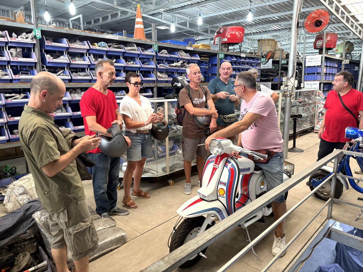 SSCvietnam's tweet photo. Casa Lambretta France Mafia are in town and drinking my beer fridge empty 🍻 #ssctours #Casa #CasaFrance #Lambretta #VietnamTour https://t.co/rMepHpfpSw