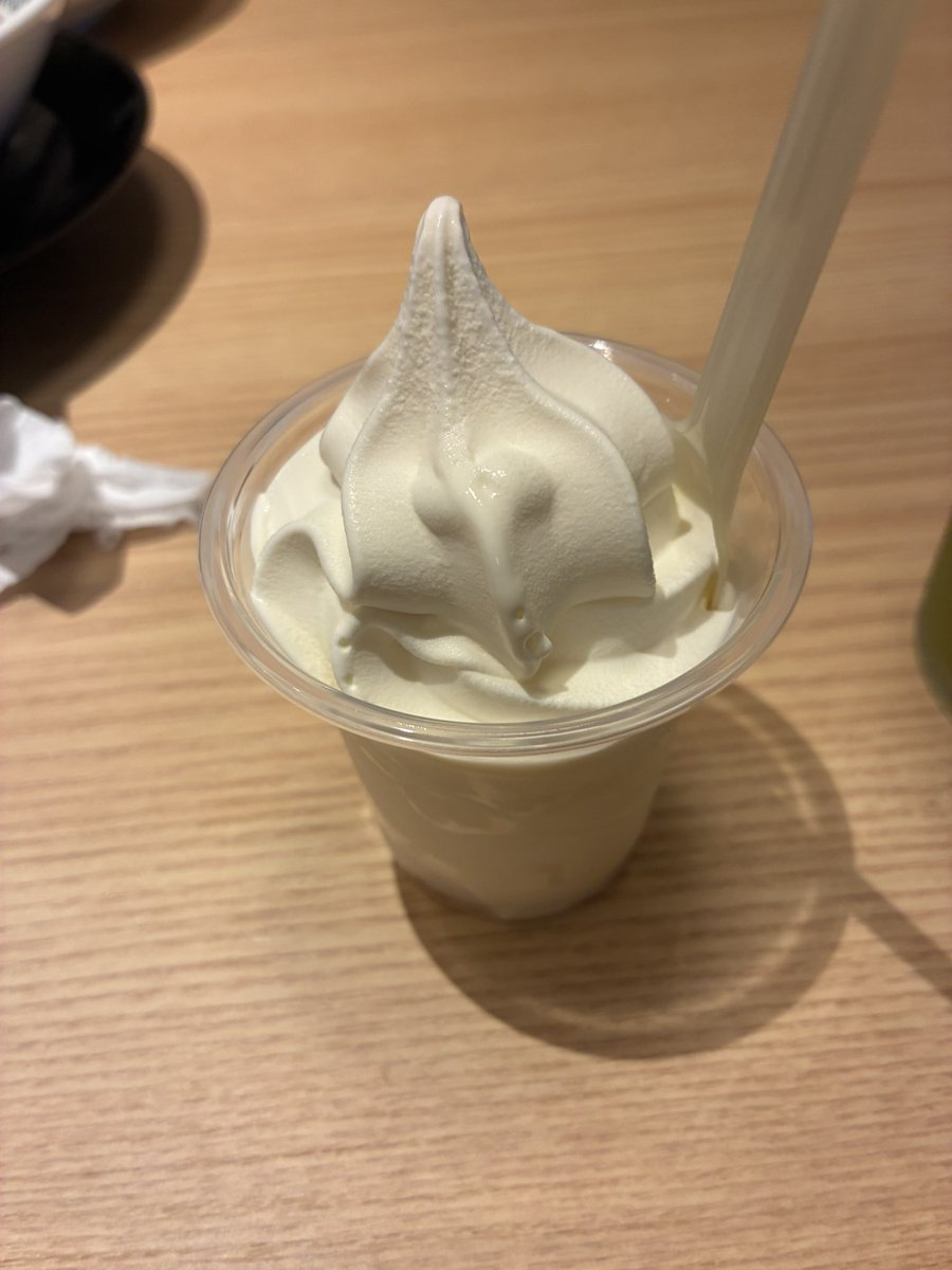 dune0725's tweet photo. 飯テロ！

今日は丸源の
白　醤油とんこつチャーシュー麺
とチャーハン😃
あとアイス。

美味しかったので
またすぐ来てしまいました！
でも肉そばの方が
美味しかったですねー

#山形ラーメン https://t.co/LYKeTA1ZA2