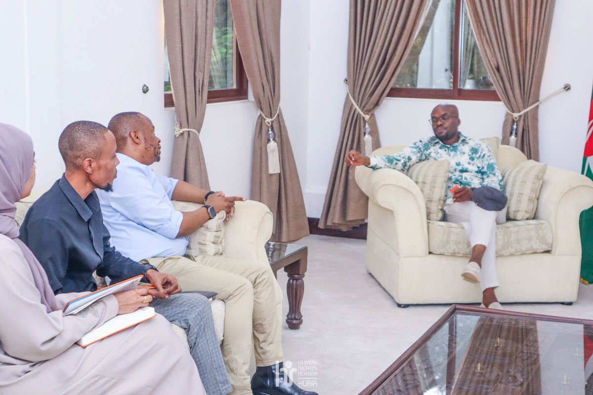 Huria_KE's tweet photo. @MombasaCountyKe @A_S_Nassir We also briefed PS @ray_omollo on our security governance work & the reforms needed.
Rebuilding the social contract requires real delivery from county & national government, not just dialogue.
@NLinKenya @c_abong
#RESTOREcoast #SecurityReforms https://t.co/CVmN4KVofb