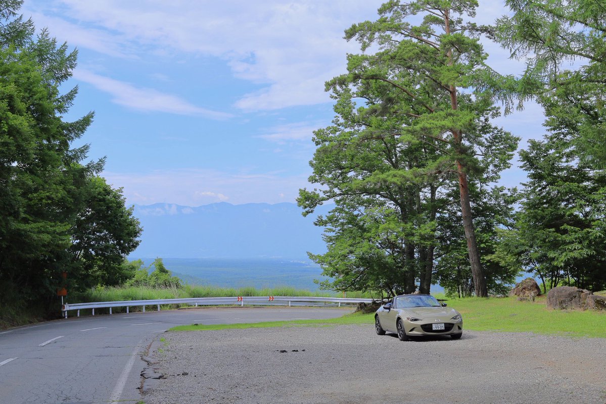 tawa990S's tweet photo. 少しずつ写真の編集していますが麦草峠、国道299号線の雰囲気や景色もビーナスラインとは違っていいですね☺️
この道写真撮れる場所が少ないですがオープンドライブしていると植生が変わって行くのを感じられるのも楽しかったです！ https://t.co/AepSVkpOnn