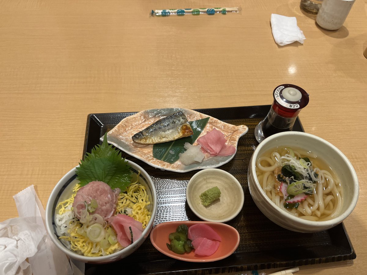 NS60192505's tweet photo. 親の奢り https://t.co/x7RPc3vb7o