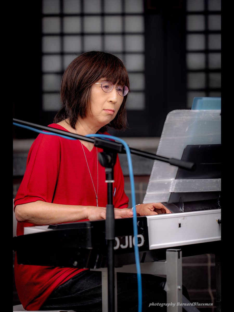 BarnardBluesmen's tweet photo. Musicianの肖像
Junko Narita さん(Pf)
(J&5)
五色園ジャズまつり2026
#stagephoto
#musicianの肖像
#lumixjapan
#hyfilter
#五色園
LUMIX DC-S1M2ES
LUMIX S PRO 70-200mm F2.8 O.I.S. https://t.co/lJhGLzBvN0