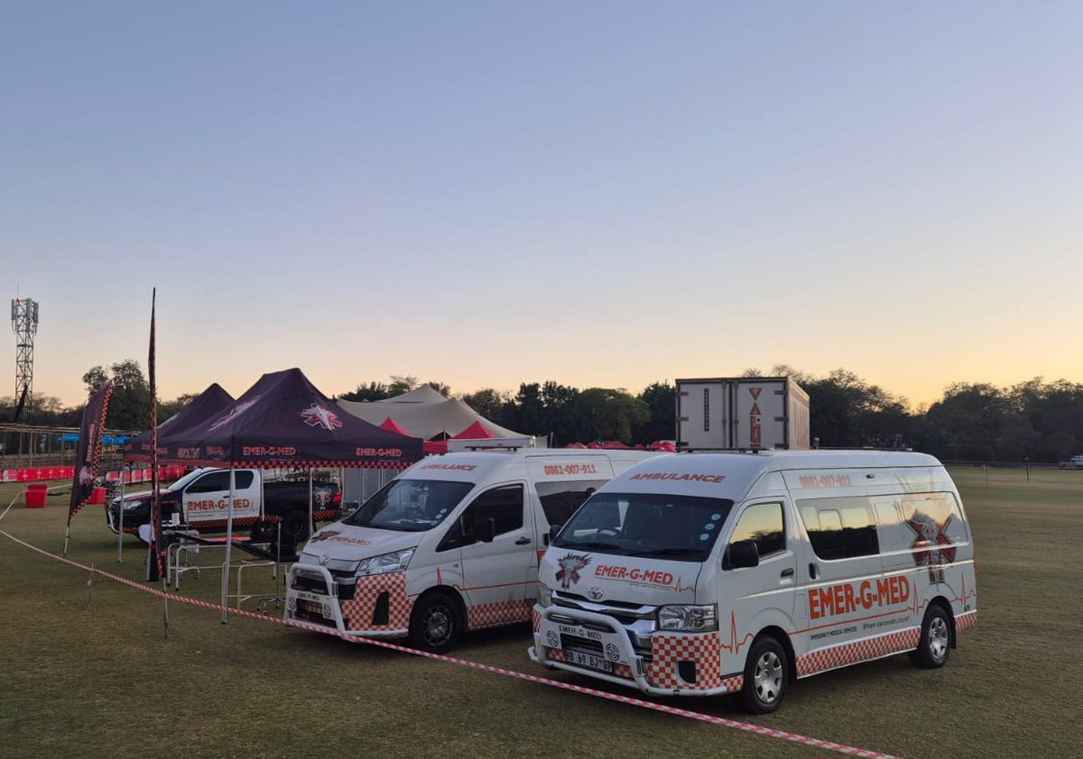 EMER_G_MED's tweet photo. Good luck to every runner at today's Castle Lager Half Marathon in Skukuza! Our Nelspruit EMS team is on-site and standing by to keep you safe. Give it your all — we're with you every step. 🏃‍♂️🚑 #EmerGMed https://t.co/ShdXc5UPvR