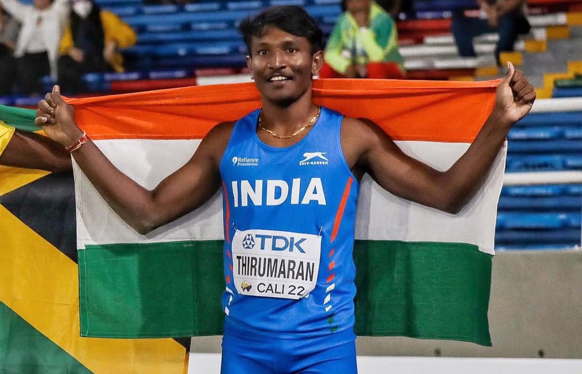 AadhavArjuna's tweet photo. ஸ்காட்லாந்து நாட்டின் கிளாஸ்கோ நகரில் நடைபெற்றுவரும் 'Commonwealth Games 2026' போட்டிகளில் Triple jump விளையாட்டில் வெள்ளிப் பதக்கம் வென்று சாதனைப் படைத்துள்ள வீரர் பிரவீன் சித்ரவேல், வெண்கலப் பதக்கம் வென்று சாதனைப் படைத்துள்ள வீரர் செல்வ பிரபு ஆகிய இருவருக்கும் எனது மனமார்ந்த வாழ்த்துகளைத் தெரிவித்துக்கொள்கிறேன். 

தமிழ்நாட்டைச் சேர்ந்த இவ்விரு வீரர்களும் தமிழ்நாடு அரசின் விளையாட்டு மேம்பாட்டு ஆணைய விடுதியில் தங்கி பயிற்சி பெற்ற முன்னாள் மாணவர்கள் என்பது தனிச்சிறப்பாகும். 

தமிழ்நாட்டின் இளைஞர்கள் உலக அளவிலான போட்டிகளில் பங்குபெற்று பல்வேறு சாதனைகள் படைக்க இந்த வெற்றி ஊக்கமாக அமைந்துள்ளது. நம் தமிழ்நாட்டு வீரர்களின் திறமை மேலும் பல உலகப் போட்டிகளில் மிளிர தமிழ்நாடு அரசு அனைத்து விதத்திலும் துணை நிற்கும் என்று தெரிவித்துக்கொள்கிறேன்.