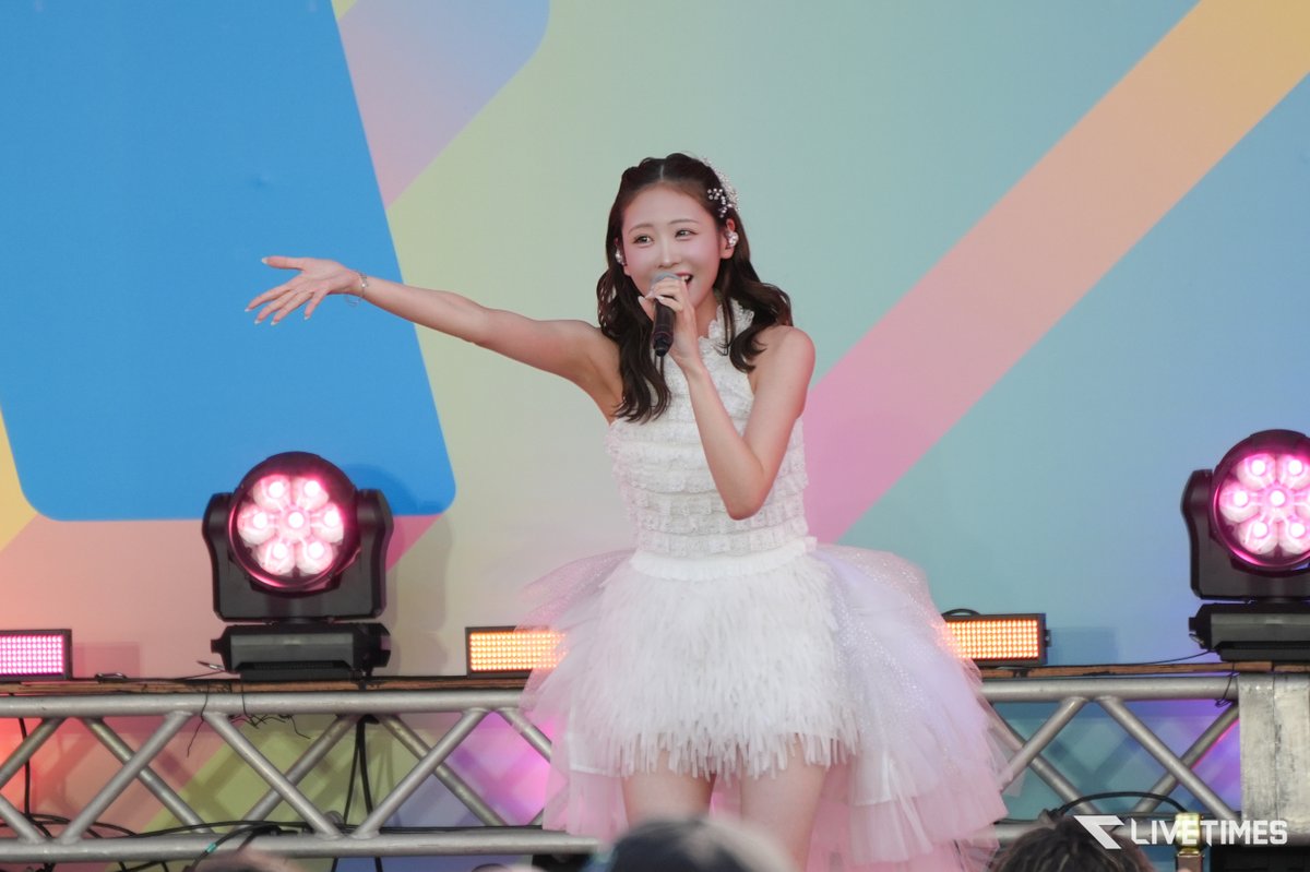 LIVETIMES_ENTA's tweet photo. 櫻井優衣（FRUITS ZIPPER）、アイドルの“聖地”に念願のソロ初登場。「すっごく光栄なこと」【TIF2026】

「#夏いぞん」など 全6曲を披露し、ロングトーンで会場を圧倒🌻

🔻記事・画像はこちら 
https://t.co/3bwwFPgU9j

#櫻井優衣 #ふるっぱー #TIF2026 
@yui_fz0221 https://t.co/REDNf5nrpM