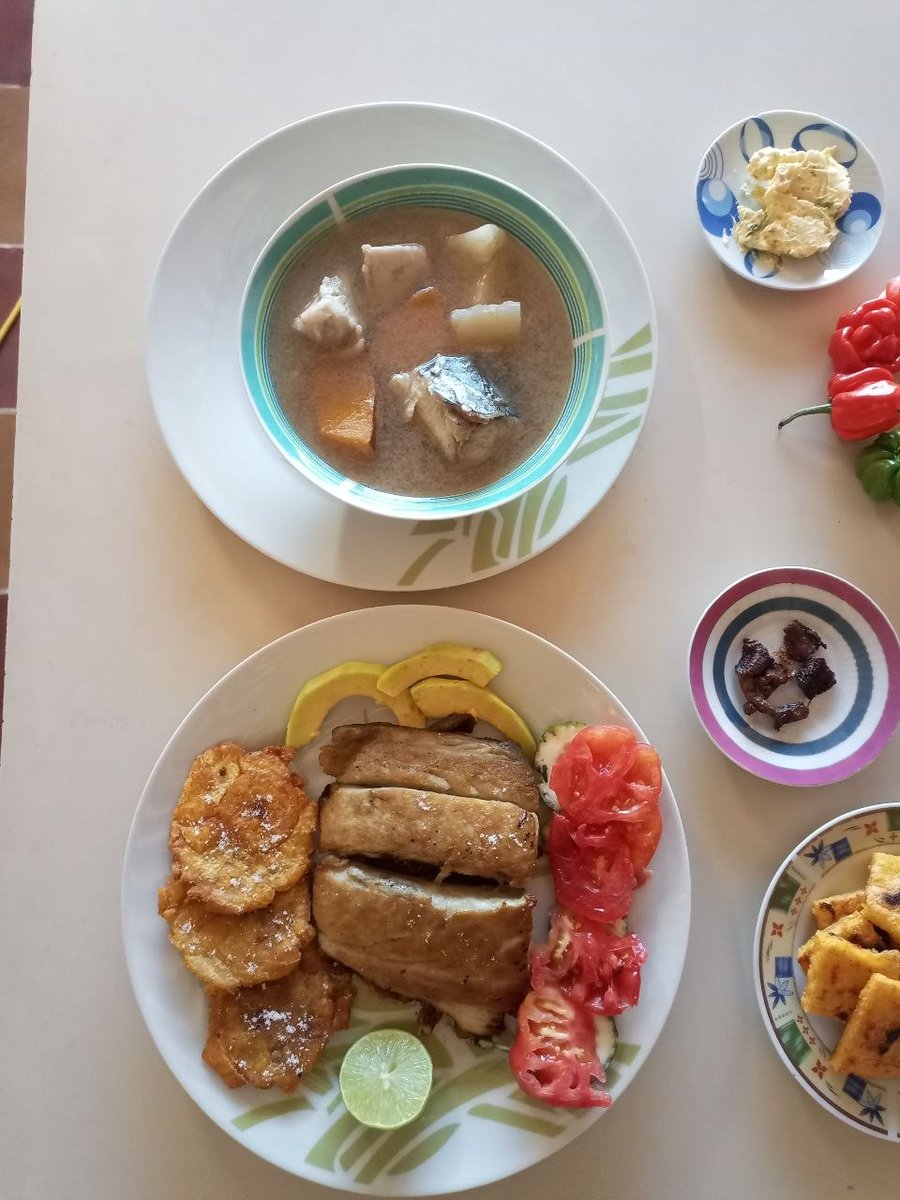 FerEscorcia's tweet photo. Y finalmente, tendremos un almuerzo inspirador con una degustación de sus platos emblemáticos (carite oreao, cuajado de chucho, tortilla de erizos, ensalada de vaquita, coctel de cangreja, erizos asados y hervido de carite oreao) Despensa y técnicas de cocina tradicional. https://t.co/VWednmR3ho