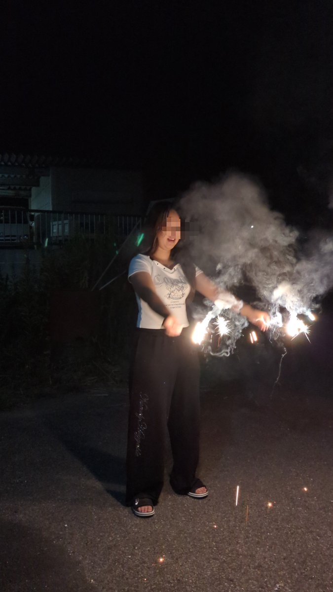 yuu19uuu's tweet photo. 夏を楽しめました💃 https://t.co/AXOchVyqaZ