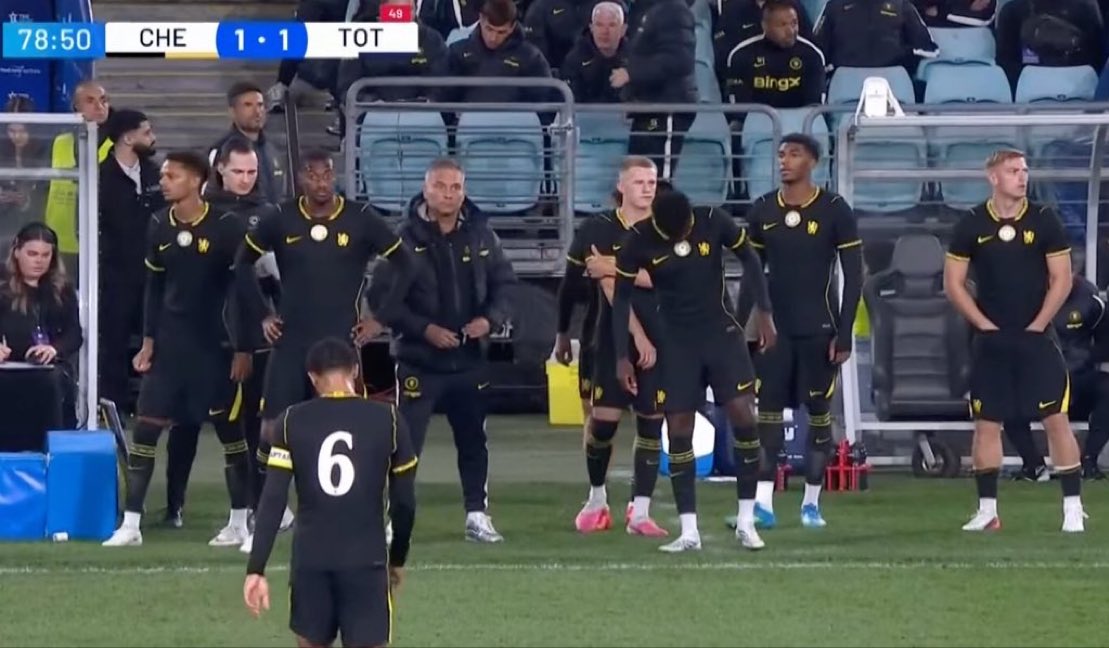 Tunnykvng's tweet photo. The moment I saw Tosin and Delap coming on, I knew nothing good was going to come out of the game https://t.co/JUe8aAUYtJ