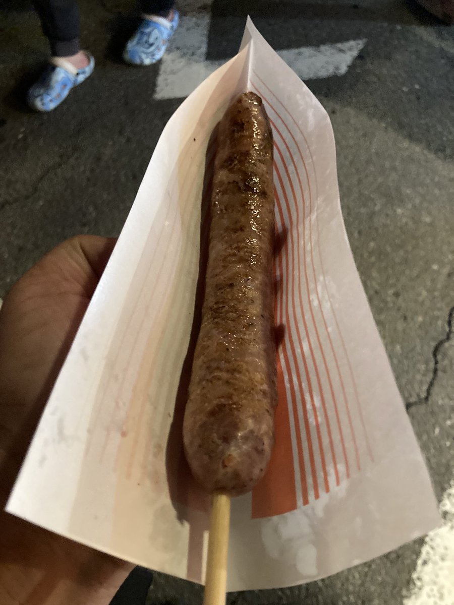hase0620's tweet photo. 夏祭り、フランクフルトとたこ焼き、団子買った https://t.co/1XkGPXVgk6