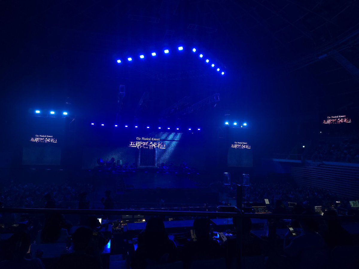 deogoogoo's tweet photo. 프랑켄슈타인:더뮤지컬콘서트
2026.08.01 장충체육관

그래..이거지.. 잘했다진짜로ㅠㅠ
오버츄어부터 2시간 20분 내내 꽉채워서 폭풍 오열하다가 나왔습니다 예.. https://t.co/LgSYSB6Fzq