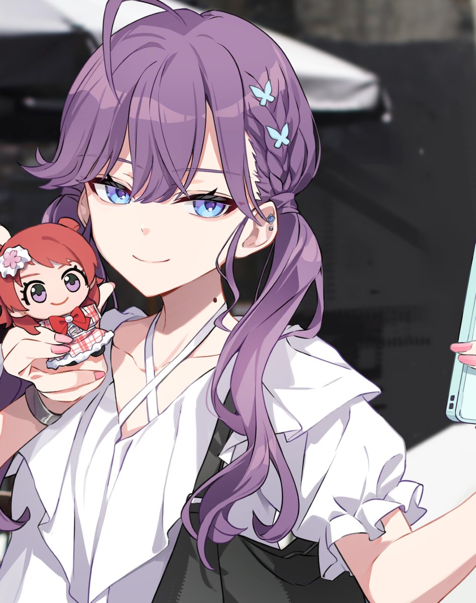 mktyu10's tweet photo. 推し活燐羽で参加しております。初星アイドル網羅＋αの豪華な本だぜ～～ https://t.co/bFRUUxrmNs