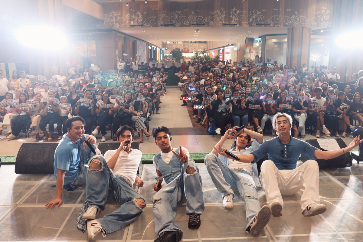 bgyo_ph's tweet photo. Agyaman kami unay, SM City La Union, sa pagsama sa amin at pakikisaya sa gabing ito, mga SINTA! 💙🥀

Keep streaming our EP, ‘On Demand’!
🔗 https://t.co/CRUwh6C8KO

BGYO OnDEMAND ELYU
#BGYO #BGYOOnDemandMallTour #BGYO_OnDemandEP https://t.co/udrTGeXVlE