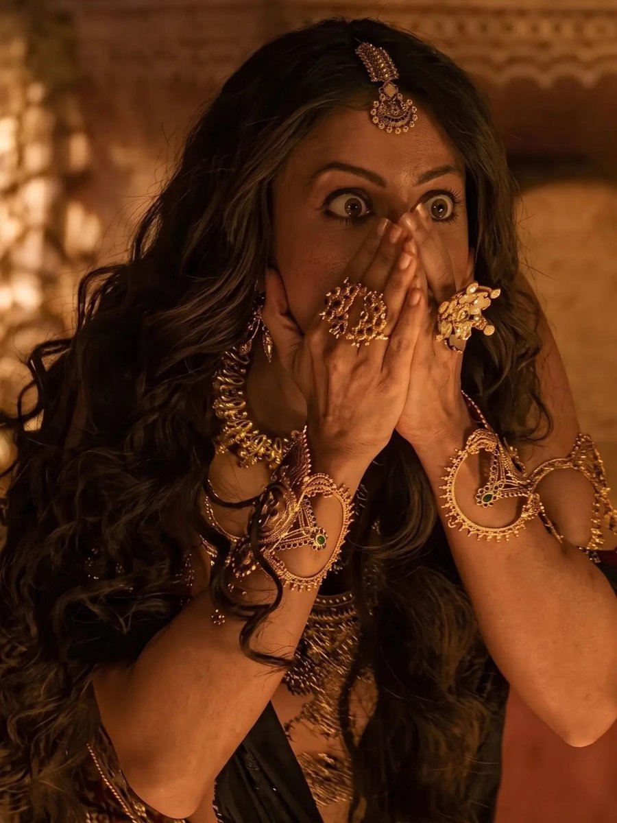 RakulLover's tweet photo. Rakul Preet Singh's glimpse as Shurpanakha in Ramayana: Part 1 is one of those moments. Every frame hints at the intensity, mystery, and complexity of a character whose journey is set to shape the epic in unforgettable ways.

A first look that's impossible to ignore https://t.co/3DcabPmdg5