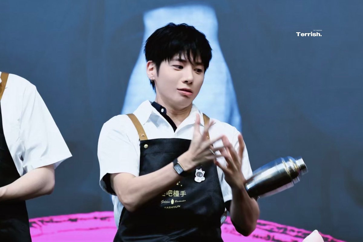 BEOMBASTlC's tweet photo. Temen posyandu yoojun https://t.co/QcauK5ofEG