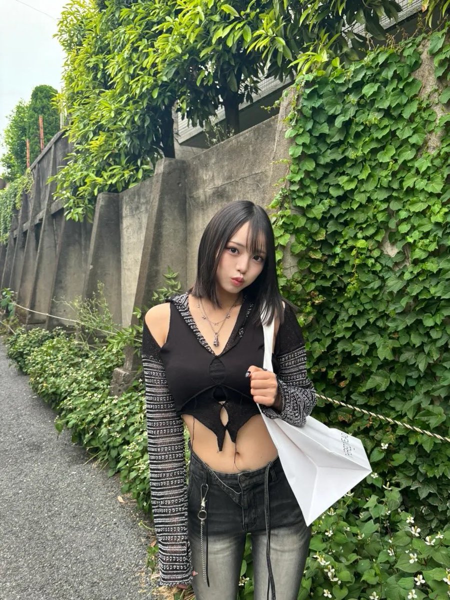 orito0322's tweet photo. 去年の夏🎐𖤐⋆ https://t.co/cqmClU60Ob
