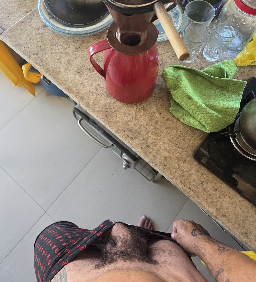 pretinhofarmer's tweet photo. Bom dia com cafezim... https://t.co/tkC0dsaugX