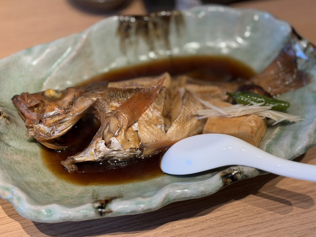 mblco's tweet photo. ここのところ、デスクに座って仕事全然してない気がする…けど、いろいろなプロジェクトが進行して行ってるということは、スタッフのみんなが頑張ってくれてるって事なんだろう。とても良いことだ。

今週は城崎出張からスタート。みんなでバーベキューの試食をしたり、打ち合わせや諸々のミッションを一気にこなした。合間に、おけしょう鮮魚の海中苑で美味しいお魚食べて、温泉も♨️