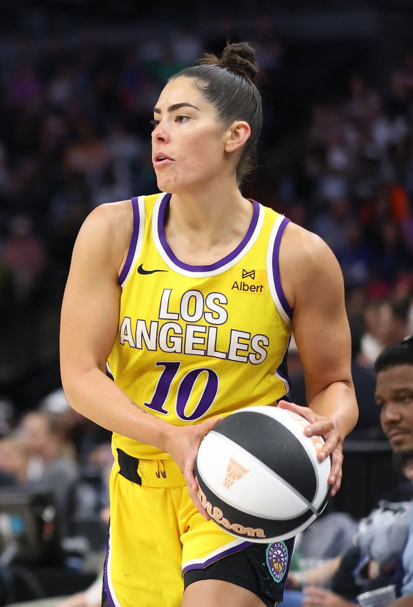 StakeHouseSlips's tweet photo. Play #1

Kelsey Plum o18.5 PA

-120 on DraftKings &amp; FanDuel

Love the matchup here today. Plum cleared this line last time they she played Portland, and has gone over 17/20 games. Indiana has a mid defense against guards, we expect her to go over her PA line today https://t.co/rmtXOCe4VJ