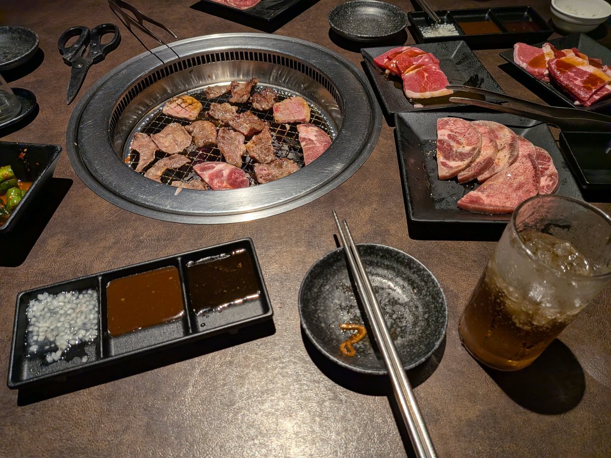 samurai_rewrite's tweet photo. YAKINIKU https://t.co/4UskL9zVeD