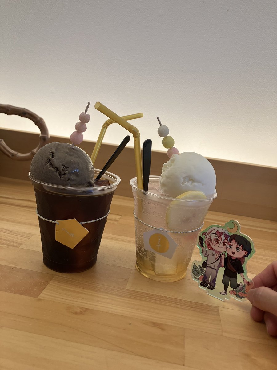 twi_ihSii's tweet photo. たち！！！他にもおいしいのいーーーっぱい食べた！！楽しい旅でした！！ https://t.co/A8sKb3yJ6M