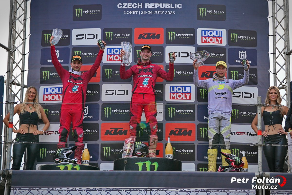 Moto_cz's tweet photo. MXGP Loket 2026 - nedělní fotogalerie z Grand Prix České republiky motokrosu 🏁 🙂 🥰 🏍
🔗 Celá galerie: https://t.co/PVTAr5hR0Y
#motocz #motokros #MXGP #MXGPLoket #MX2 #EMX #Motocross #juliusmikula #vaclavkovar #herlings https://t.co/ENxVYYrYR9