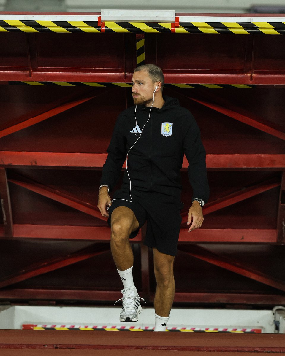 AVFCOfficial's tweet photo. Cashy 💸 https://t.co/PVZ8BJkN11