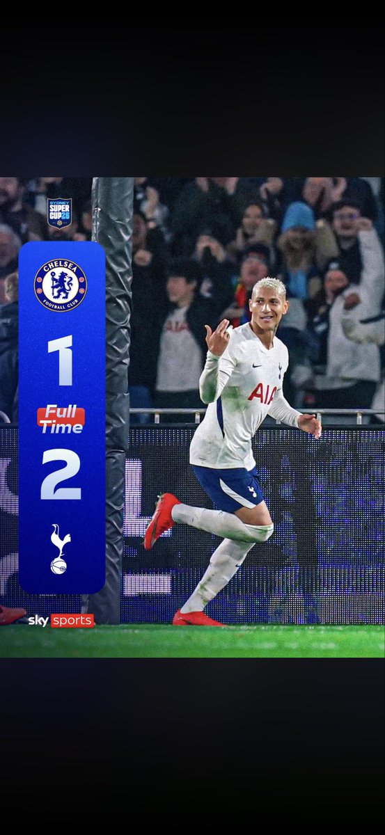 stuartthesecond's tweet photo. @Gracie_Blue89 Can’t even beat 17th place spurs but  I reckon it’s going to be your year this time after all the great signings 😂 https://t.co/7KZYIN51bY