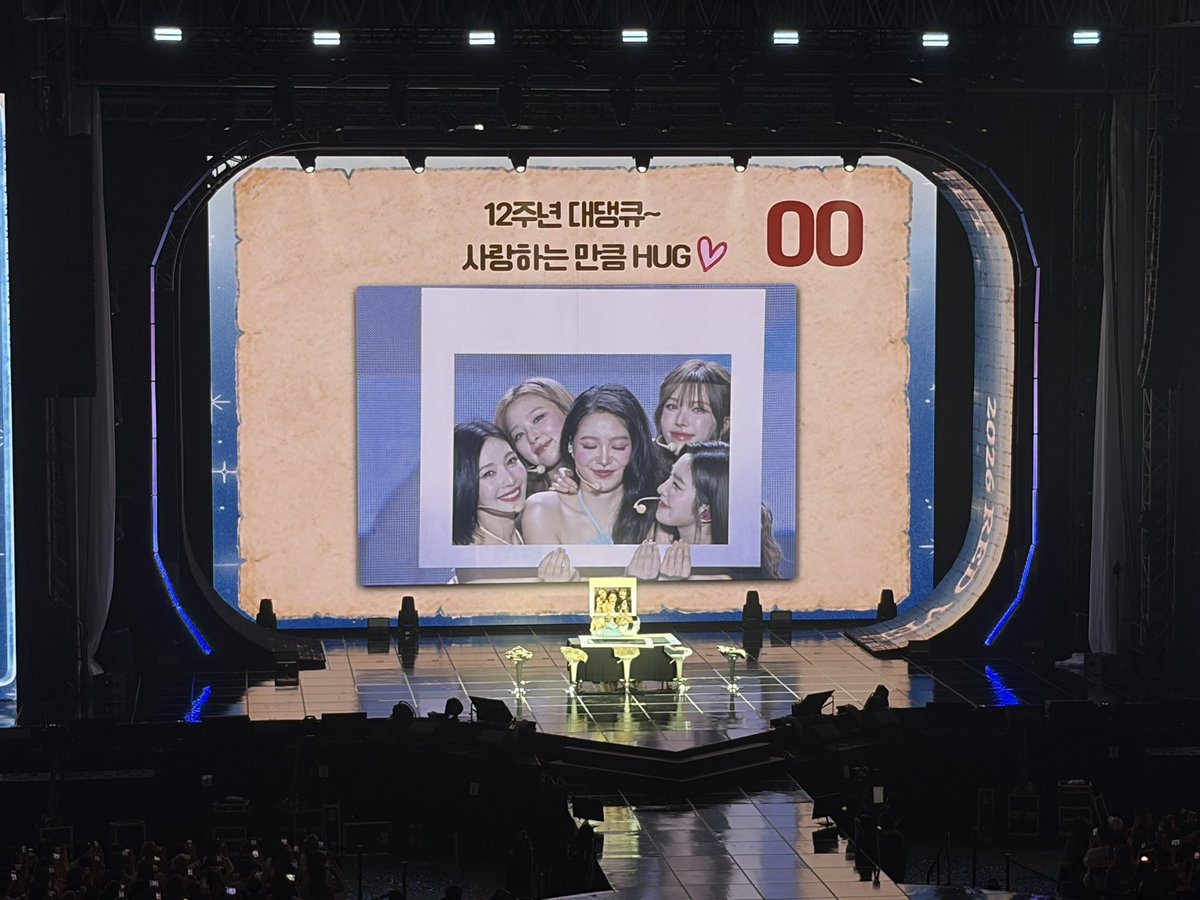 wltkatjs's tweet photo. 레드벨벳 영원히 함께하거라... https://t.co/pjejMlwIK1