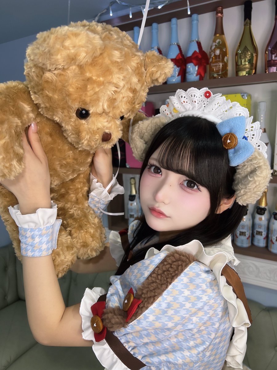 aproof_kanon's tweet photo. ぎゅーってする？ https://t.co/u4eFmXA9jw