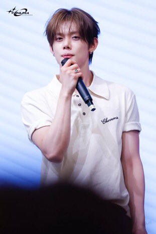 duswxs_'s tweet photo. 메롱하는 거 진짜 개초딩ㅋㅋ♡ https://t.co/Tth1w82x4P
