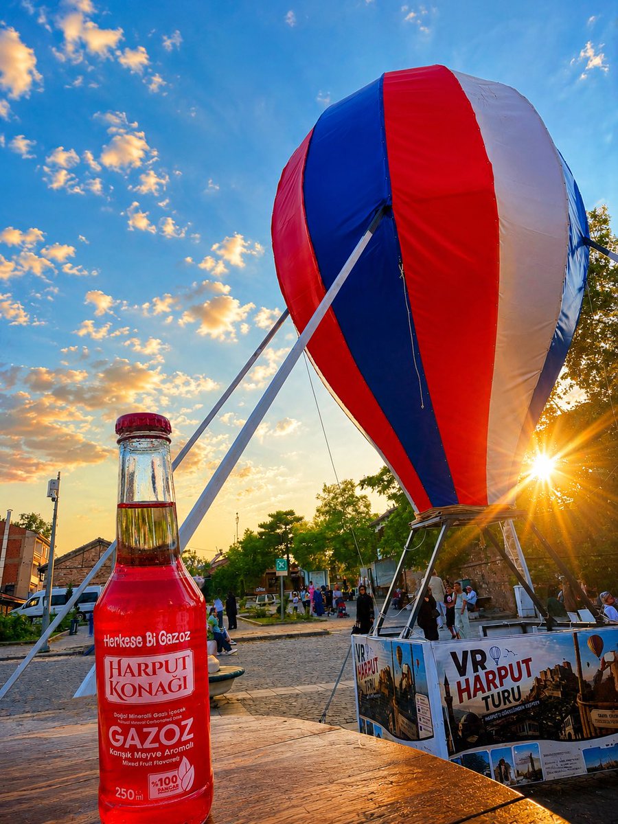 HarputKonagi's tweet photo. 🌤️ Harput’un eşsiz atmosferinde ferahlığın en lezzetli hali! 🥤❤️

Tarihin büyüsünü keşfederken, serinliğin adresi Harput Konağı Gazoz ile anın tadını çıkarın. Her yudumunda doğal lezzet, her anında unutulmaz bir ferahlık! 🍹✨ https://t.co/fSM5tA9IQh