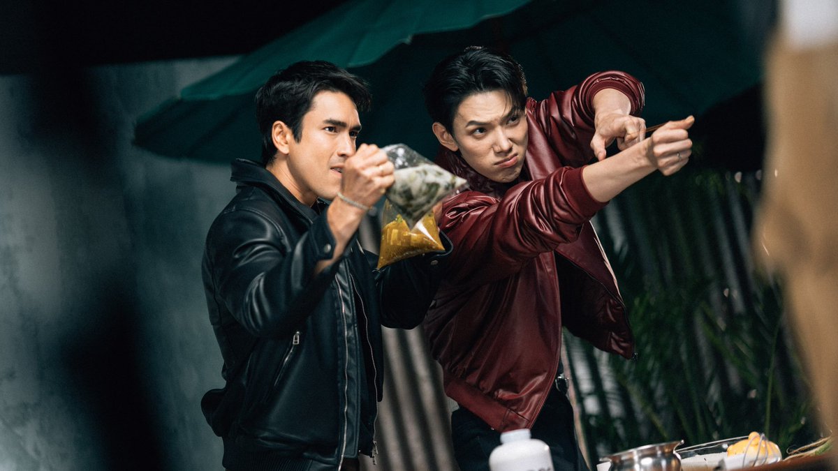 beyourNUBDAO's tweet photo. ꔛ ⭐
IG Update : sinnbelive (1)

“ BTS of #คนเดือดทวงแค้น 📸 ”

#ต้าห์อู๋ #oueiija #DAOU 
#byNUBDAO https://t.co/AboARiAEmc