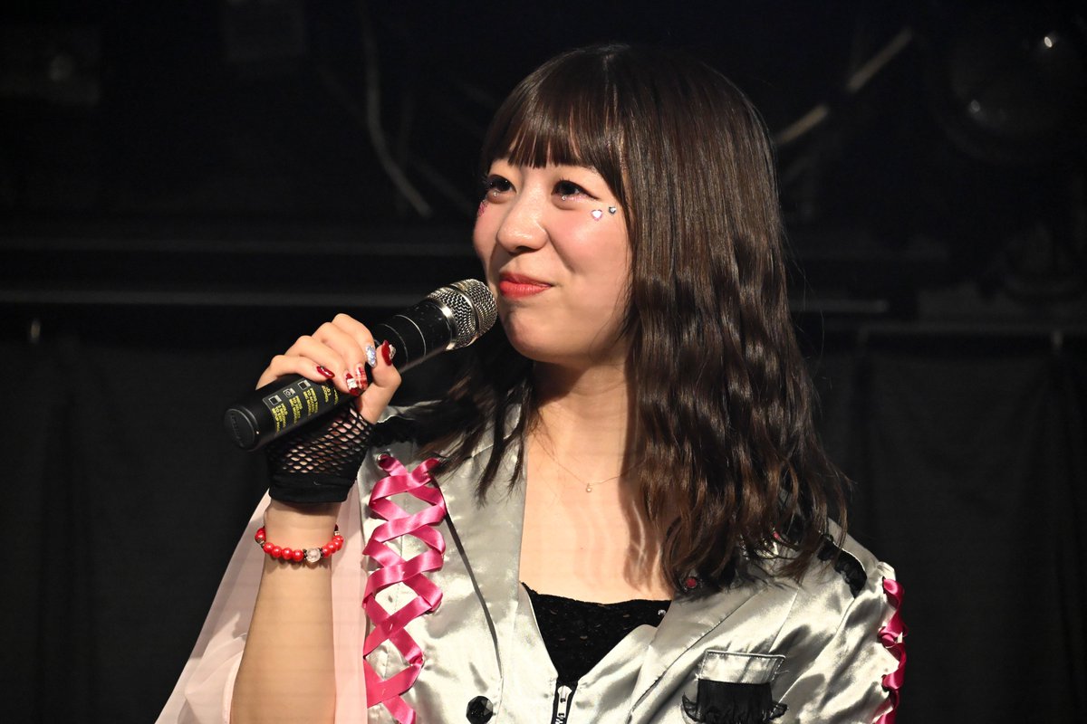 xxkeytyxx655321's tweet photo. CANDYS定期公演Ep:32 めぐみ卒業 - はぴねす SOUL SOUL -
CANDYS 真凜 その2
生誕の時も思いましたが
ソロもいいが
CANDYSの立ち位置にても
かっこいいんだなぁと思えたなぁ
#真凜
#札幌candys
#spaceartstudio https://t.co/JFozjALQ8g