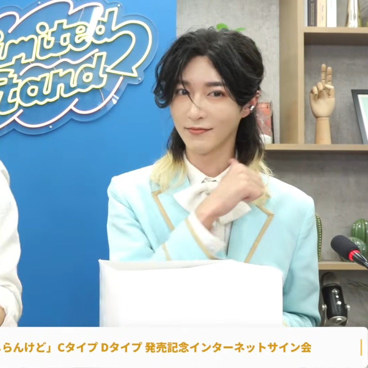 melon_10n's tweet photo. サカイJr.さん
この顔で、身長182cm、アメリカ・テキサス州生まれ、千葉大学工学部大学院を首席で卒業。一級建築士の資格あり。
特技はプレゼン、ジャグリング。
苦手なことはウインク。
なの、向かうところ敵なしすぎる。 https://t.co/7u5OhGO3Hx