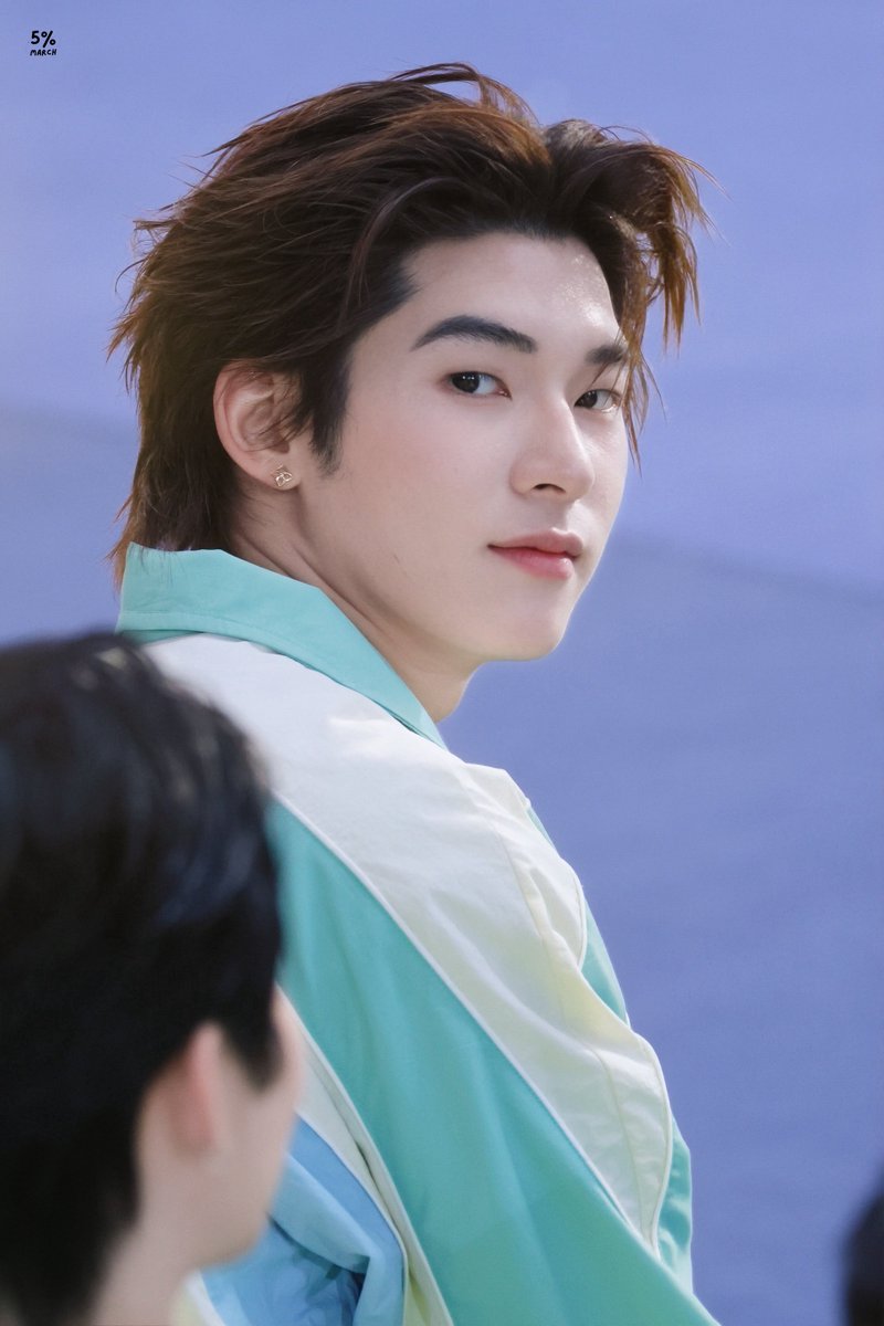 5percentmarch's tweet photo. —• 01082026

รักน้องตี๋มุมข้างเป็นที่สุด✨

TEETEEPOR CHEER UP

#DMDSPORTDAY2026
#ตี๋ตี๋ป๋อสปอร์ตเดย์2026 https://t.co/YpIL3QRZcg