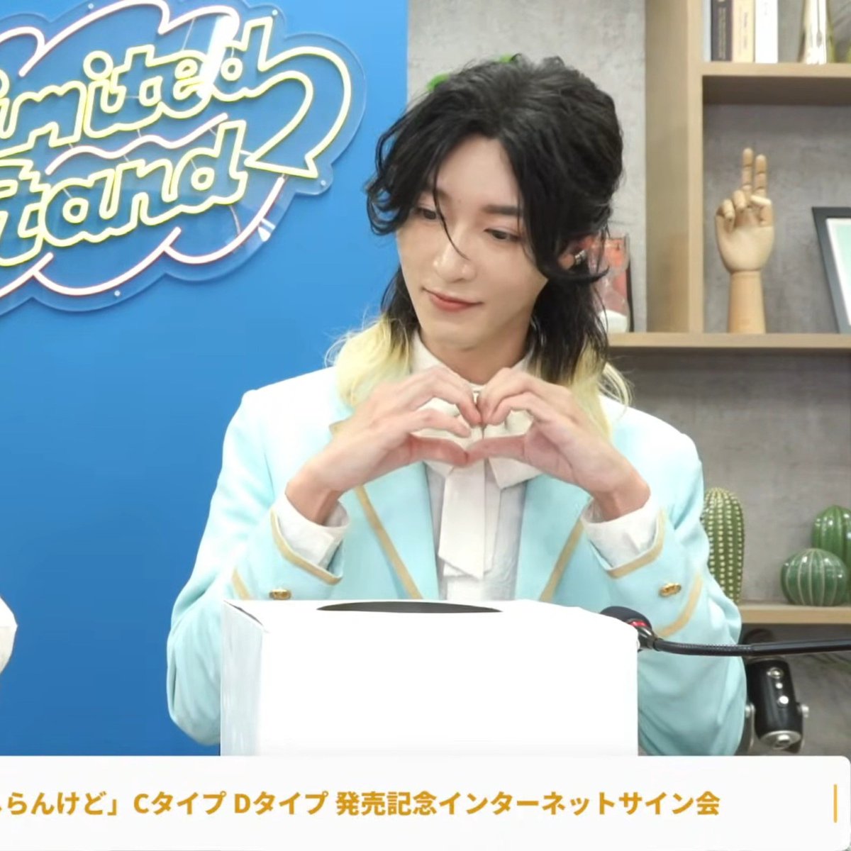 melon_10n's tweet photo. サカイJr.さん
この顔で、身長182cm、アメリカ・テキサス州生まれ、千葉大学工学部大学院を首席で卒業。一級建築士の資格あり。
特技はプレゼン、ジャグリング。
苦手なことはウインク。
なの、向かうところ敵なしすぎる。 https://t.co/7u5OhGO3Hx