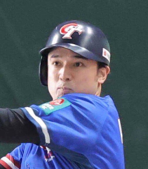 Cainchan's tweet photo. 似てる😂
蛭間のヒロインが見たかったなー

#林安可
#一之輔
#笑点
 #seibulions https://t.co/tkQVcPxEsx