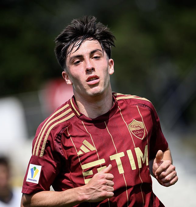 LCanicchio's tweet photo. Nei giorni scorsi il #Lugano ha mostrato un certo interesse per Mattia #Mannini, ma al momento la posta sembra essersi raffreddata. Il 2006 dell’#AsRoma è infatti poi partito con #Gasperini per il ritiro in Galles. Pista che potrebbe tornare calda soprattutto in caso di uscita dell’ex #Inter Mattia #Zanotti.