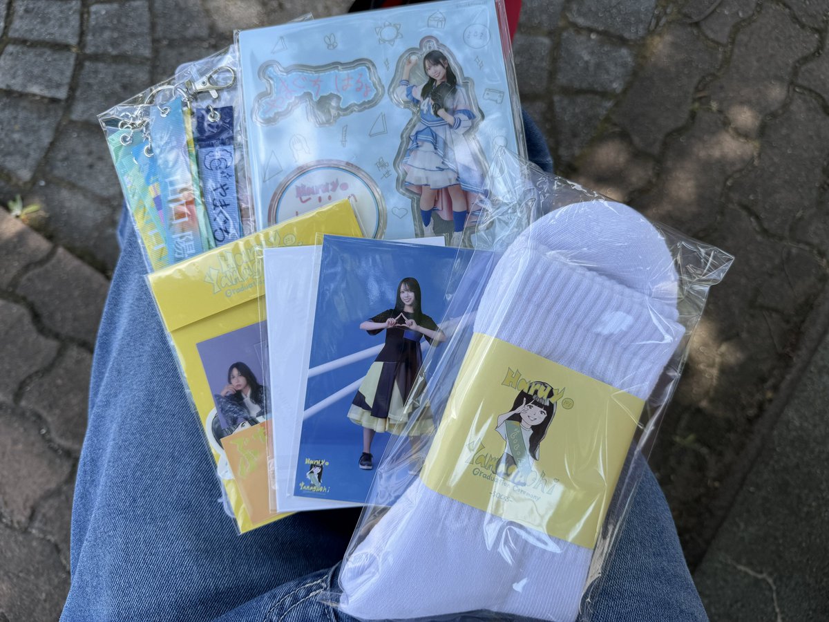 parucope's tweet photo. 金欠やのにグッズが良過ぎて
色々買っちゃったよ… https://t.co/j0XX9Vh9RR