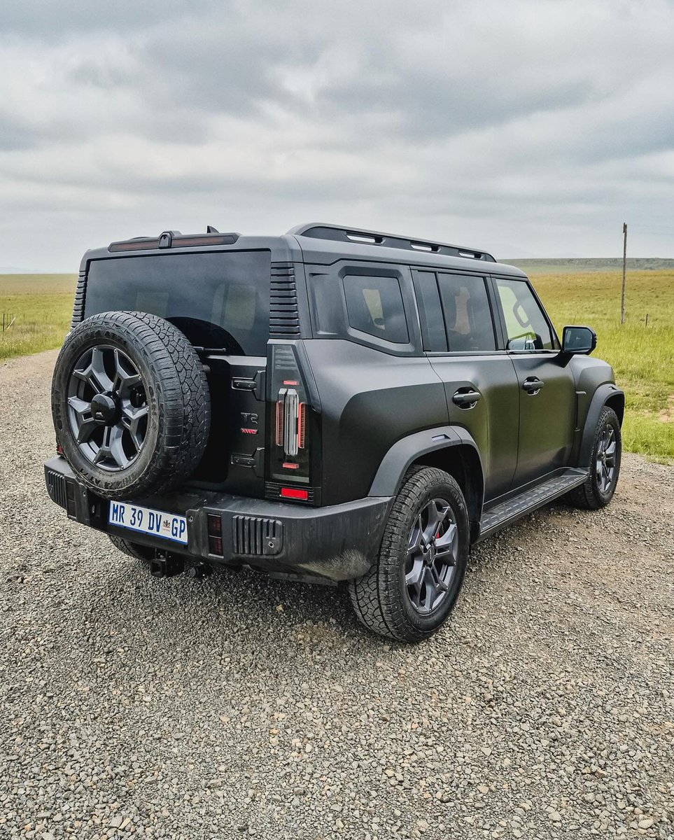 24hoursWithKari's tweet photo. The Chinese are cooking for real 🙏

2026 Jetour T2

2.0T Odyssey XWD, you are looking to spend around R600 000 for this masterpiece, giving you 180kw of power

#jetour #cars #chinesecars #newbrand #motoring #JetourT2 #jetourdriveyourfuture @Jetour_SA https://t.co/5l3br5eDgU