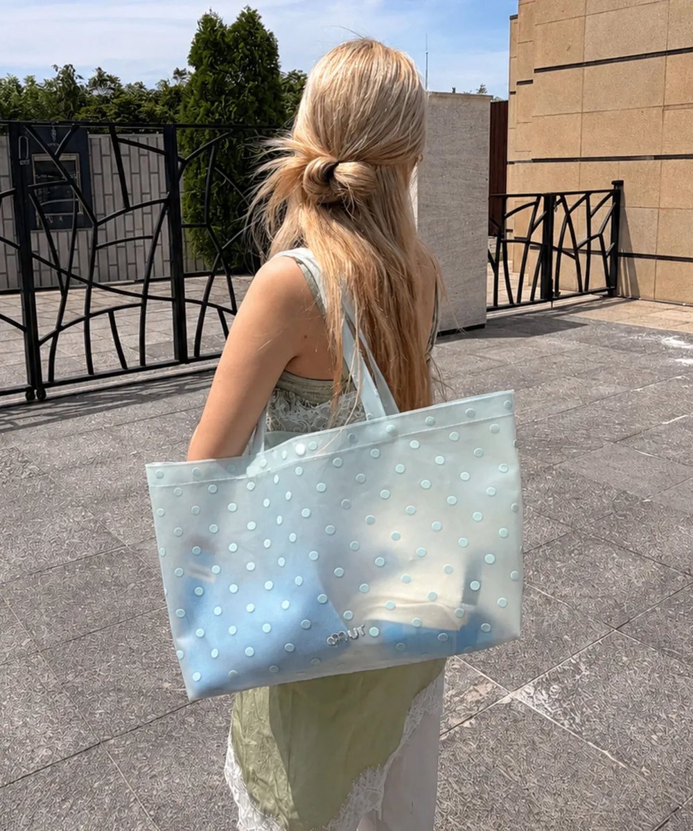 spingxx's tweet photo. Mur jelly shopper bag 𓂂 🍡⋆˚ᰔ ลดเหลือใบละ 1,090.- free ems https://t.co/HMnt8aleKv