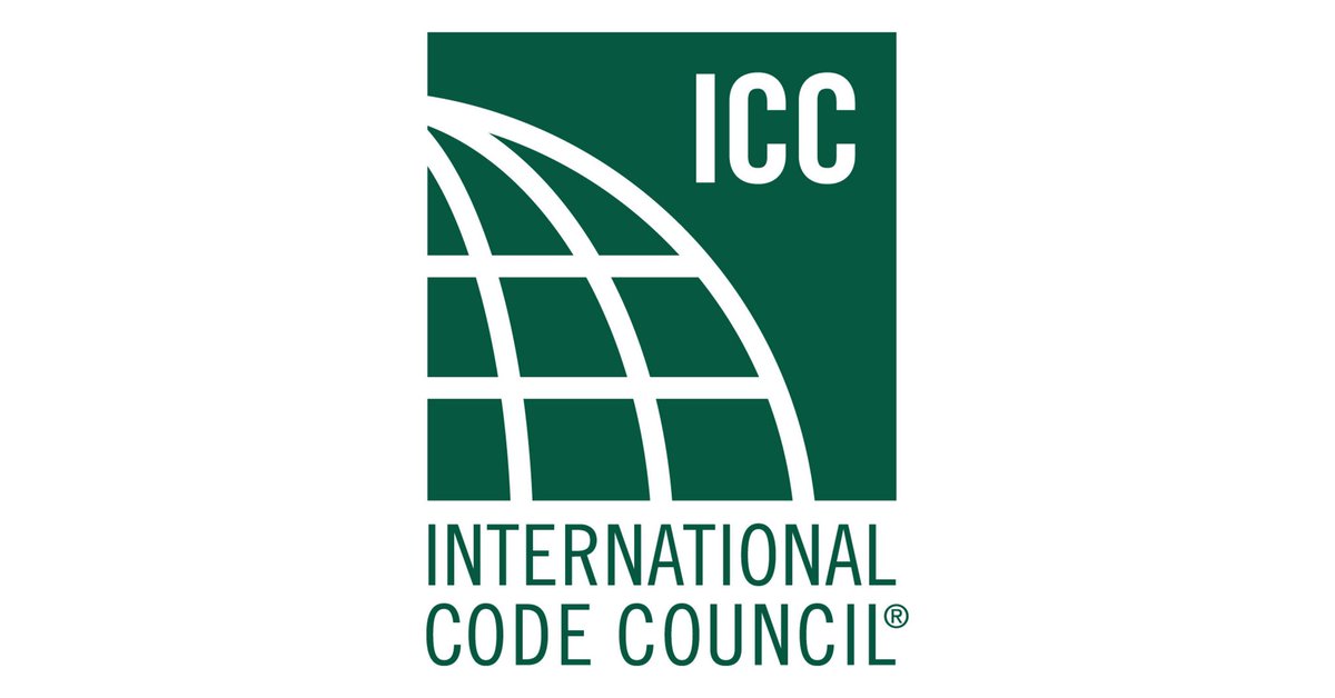 salman2546's tweet photo. 📌جديد في سلامة بطاريات الليثيوم-أيون

أصدر المجلس الدولي للأكواد (ICC) إصدارًا مبكرًا لمتطلبات الفصل (43) الخاص ببطاريات الليثيوم أيون ضمن كود الحريق الدولي IFC 2027، لإتاحته قبل الإصدار الكامل للكود نظرًا لتسارع استخدام هذه التقنية وأهمية تعزيز السلامة.

أبرز ما يتضمنه الفصل الجديد:
• متطلبات البحث والاختبار والتصنيع وإعادة التدوير.
• اشتراطات التخزين والتداول الآمن.
• متطلبات سلامة أجهزة التنقل الكهربائي الخفيف (Micromobility).
• تعزيز أنظمة الكشف المبكر والحماية من الحريق.
• تحسين إجراءات السلامة لفرق الاستجابة والطوارئ.

يمثل هذا الإصدار إطارًا تنظيميًا حديثًا يساعد الجهات التنظيمية والمصممين وفرق الإطفاء على التعامل مع مخاطر بطاريات الليثيوم أيون وفق أحدث الممارسات، مع إمكانية تبني هذه المتطلبات قبل صدور الإصدار الكامل من IFC 2027.