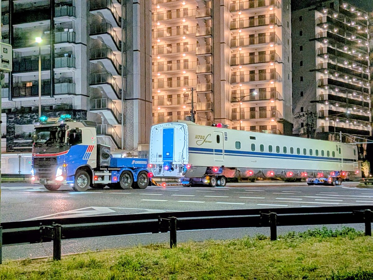 KU_SAJIRO's tweet photo. 2026/7/20〜30
N700S J59編成
11号車、12号車、15号車陸送

大阪港→鳥飼車両基地で陸送されました。 https://t.co/OsyfiEAFuk