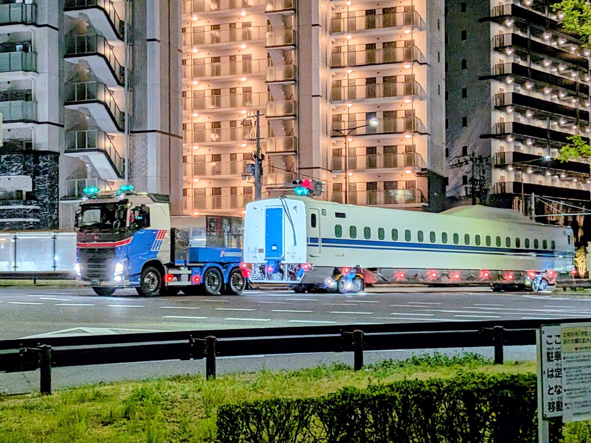 KU_SAJIRO's tweet photo. 2026/7/20〜30
N700S J59編成
11号車、12号車、15号車陸送

大阪港→鳥飼車両基地で陸送されました。 https://t.co/OsyfiEAFuk