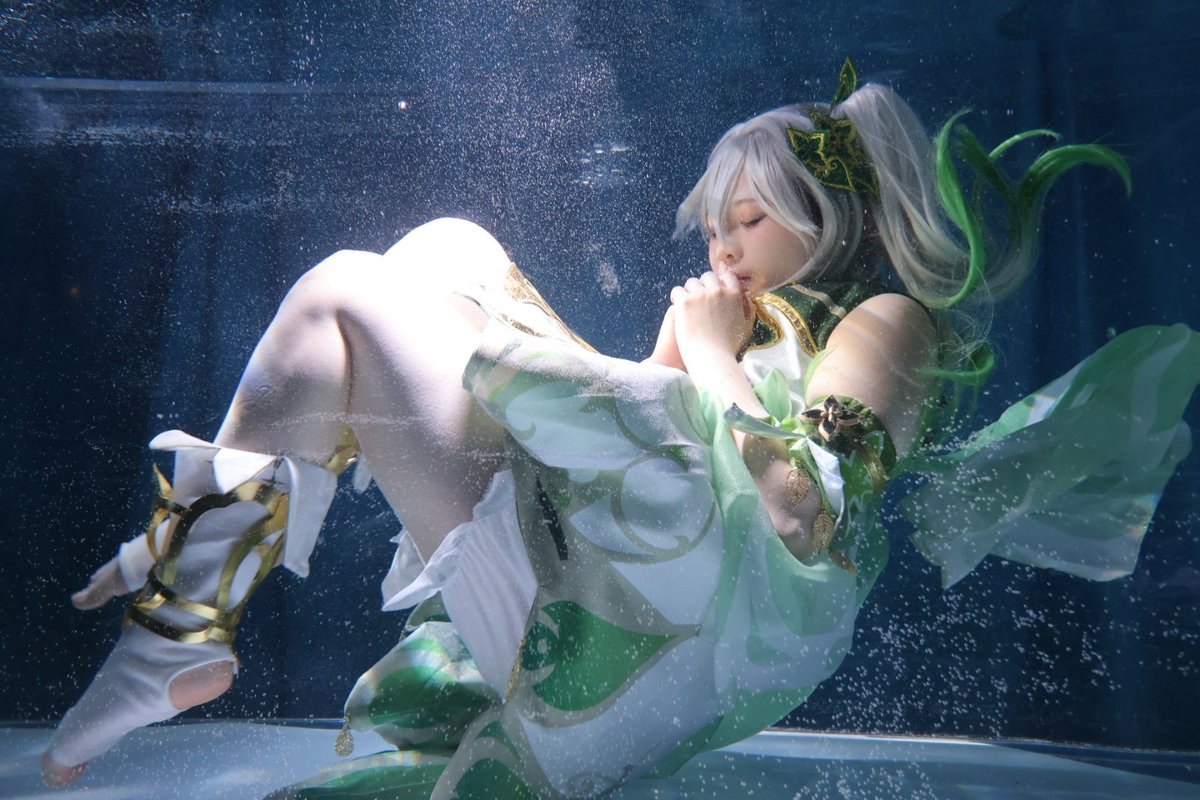 Ichika_F39SKR's tweet photo. 【#GenshinCosplay】
Nahida　納西妲　ナヒーダ

　　　I dream

Thankｓ！
📸→NORNさん　@NORN_0309 
スタジオ→ripple (@studioripple00 https://t.co/MGV5SZSYBH