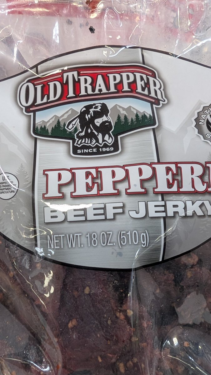 King_of_Biltong's tweet photo. Just compared two popular store-bought beef jerkies (Old Trapper Peppered & Bridgford Sweet Baby Ray’s) to our Biltong.

Commercial jerky: brown sugar, MSG/hydrolyzed proteins, long additive lists, sodium nitrite, heat-processed, sweet/BBQ flavour.

Our Biltong: grass-fed Angus, vinegar, coriander & traditional spices, air-dried the SA way. Higher protein, no sugar, cleaner ingredients, real beef flavour.

Different product entirely.