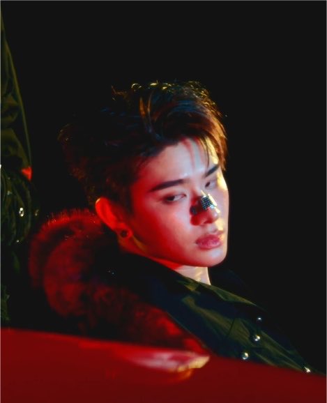 tiwxpliw's tweet photo. จะหลบอยู่ทำไมล่ะ ท่านพรานบุญ

พวกเรา อยากช่วยกันจับนางฟ้ามั้ยล่ะ https://t.co/vrNm7a7bEa