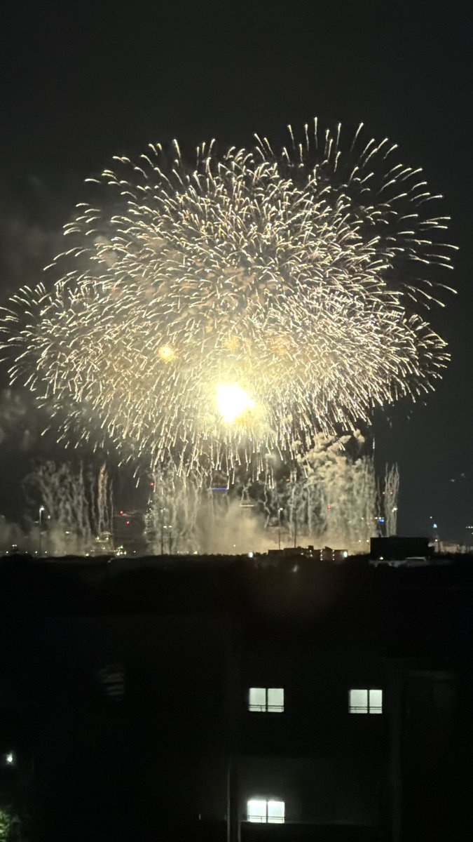 gmakoso's tweet photo. 万博の花火以来か
芦屋花火大会がよく見えました🎆 https://t.co/3BGcIZNhXy
